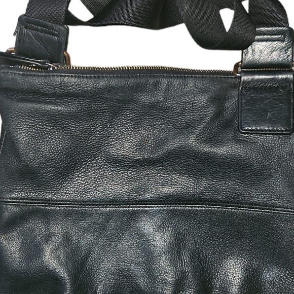 Large Margot Leather Crossbody Bag - Picture 3 of 10